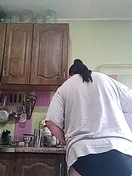 Rini333 online show from February 27, 2025, 8:50 am