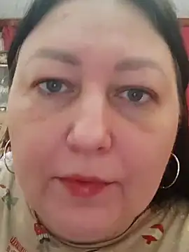 Rini333 online show from November 16, 2025, 4:51 am