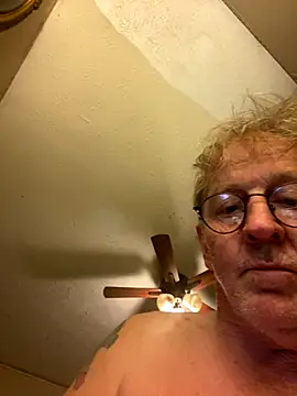 Snapshot of jck1m0t chatting on October 24, 2025, 2:41 am jck1m0t online show from October 24, 2025, 2:41 am