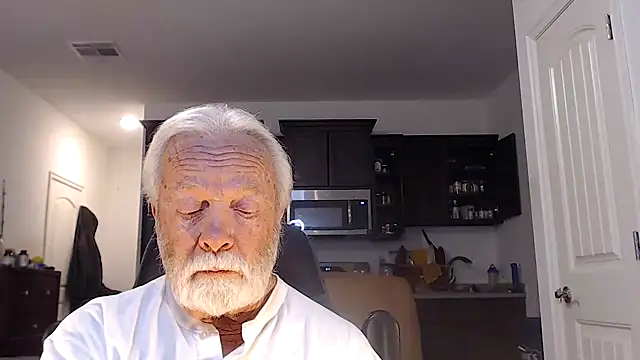 Snapshot of rockpoint69 chatting on December 19, 2024, 1:18 pm rockpoint69 online show from December 19, 2024, 1:18 pm