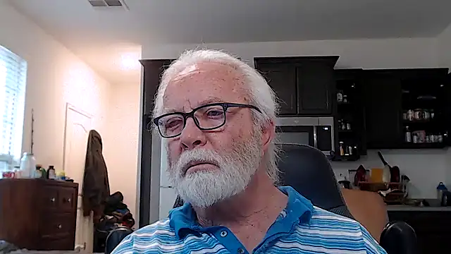 Snapshot of rockpoint69 chatting on December 24, 2024, 9:22 pm rockpoint69 online show from December 24, 2024, 9:22 pm