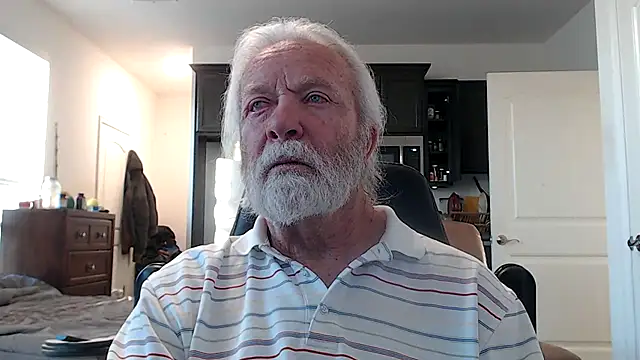 Snapshot of rockpoint69 chatting on January 1, 2025, 2:09 pm rockpoint69 online show from January 1, 2025, 2:09 pm