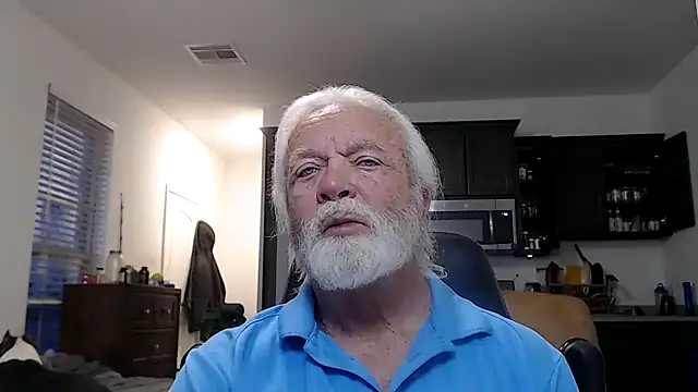 Snapshot of rockpoint69 chatting on January 3, 2025, 1:25 pm rockpoint69 online show from January 3, 2025, 1:25 pm