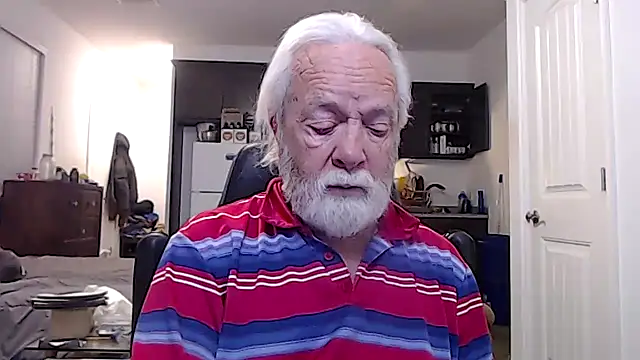 Snapshot of rockpoint69 chatting on January 8, 2025, 9:32 am rockpoint69 online show from January 8, 2025, 9:32 am