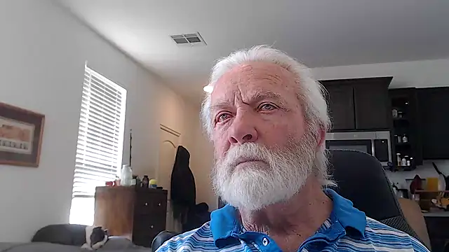 Snapshot of rockpoint69 chatting on January 10, 2025, 7:32 pm rockpoint69 online show from January 10, 2025, 7:32 pm