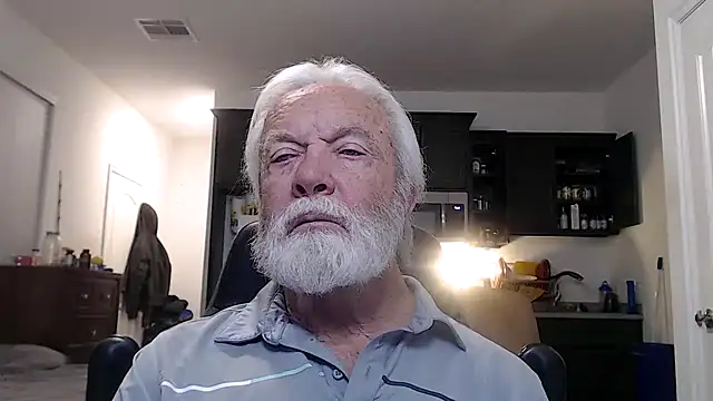 Snapshot of rockpoint69 chatting on January 15, 2025, 8:51 am rockpoint69 online show from January 15, 2025, 8:51 am