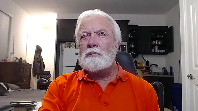 Snapshot of rockpoint69 chatting on January 19, 2025, 7:25 am rockpoint69 online show from January 19, 2025, 7:25 am