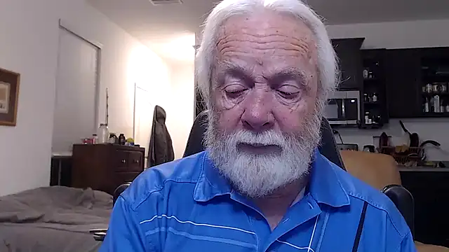 Snapshot of rockpoint69 chatting on January 25, 2025, 6:23 am rockpoint69 online show from January 25, 2025, 6:23 am