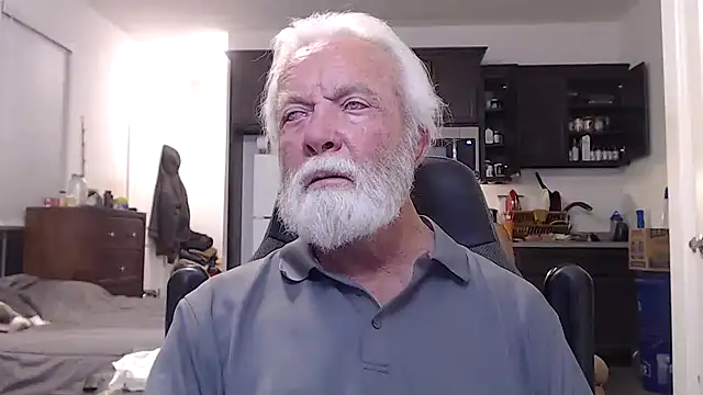 Snapshot of rockpoint69 chatting on January 30, 2025, 11:55 am rockpoint69 online show from January 30, 2025, 11:55 am