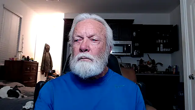 Snapshot of rockpoint69 chatting on February 11, 2025, 7:44 am rockpoint69 online show from February 11, 2025, 7:44 am