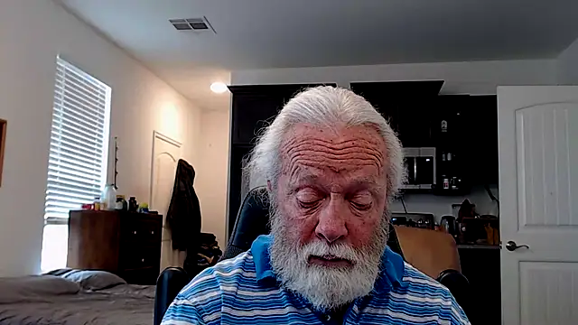 Snapshot of rockpoint69 chatting on February 12, 2025, 9:54 pm rockpoint69 online show from February 12, 2025, 9:54 pm