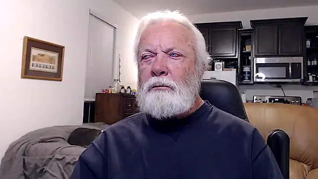 Snapshot of rockpoint69 chatting on February 15, 2025, 6:44 am rockpoint69 online show from February 15, 2025, 6:44 am