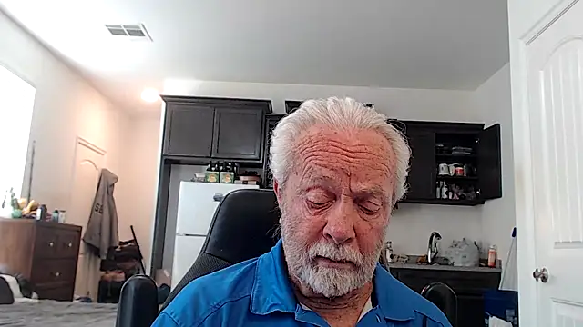 Snapshot of rockpoint69 chatting on October 16, 2025, 10:00 pm rockpoint69 online show from October 16, 2025, 10:00 pm