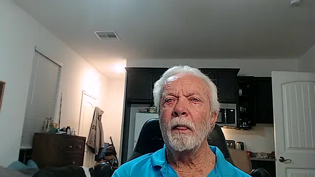 Snapshot of rockpoint69 chatting on October 19, 2025, 8:59 am rockpoint69 online show from October 19, 2025, 8:59 am