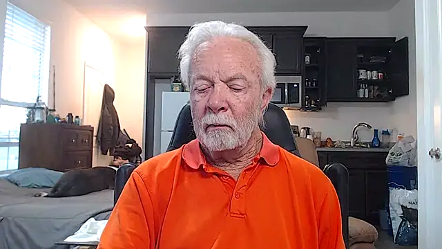 Snapshot of rockpoint69 chatting on November 8, 2025, 1:11 pm rockpoint69 online show from November 8, 2025, 1:11 pm