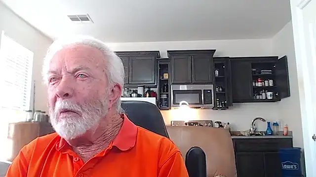 Snapshot of rockpoint69 chatting on November 17, 2025, 10:15 pm rockpoint69 online show from November 17, 2025, 10:15 pm