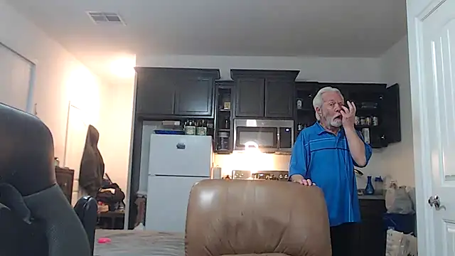 Snapshot of rockpoint69 chatting on November 30, 2025, 11:09 pm rockpoint69 online show from November 30, 2025, 11:09 pm