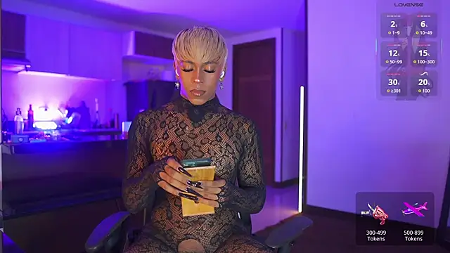 Snapshot of AmberRaus chatting on November 26, 2025, 3:07 am AmberRaus online show from November 26, 2025, 3:07 am