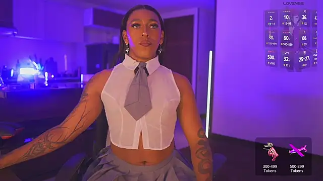 Snapshot of AmberRaus chatting on December 5, 2025, 2:42 am AmberRaus online show from December 5, 2025, 2:42 am