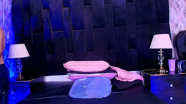 shelsyloreds online show from September 27, 2025, 11:59 am