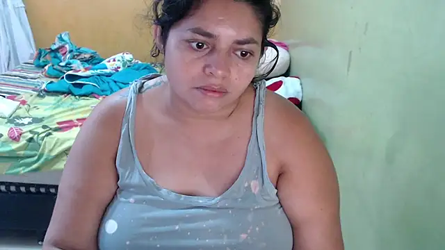 Snapshot of yulieth_bbw chatting on March 14, 2025, 11:45 am yulieth bbw online show from March 14, 2025, 11:45 am