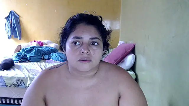 Snapshot of yulieth_bbw chatting on November 9, 2025, 8:07 pm yulieth bbw online show from November 9, 2025, 8:07 pm