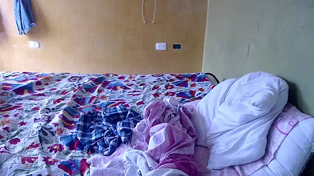 Snapshot of yulieth_bbw chatting on November 28, 2025, 5:15 pm yulieth bbw online show from November 28, 2025, 5:15 pm