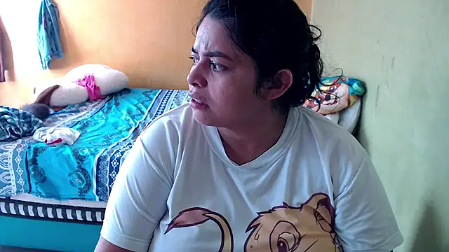 Snapshot of yulieth_bbw chatting on December 14, 2025, 2:33 pm yulieth bbw online show from December 14, 2025, 2:33 pm