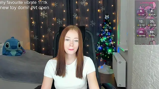 Snapshot of Hot_Mia_ chatting on December 8, 2024, 3:24 pm Hot Mia online show from December 8, 2024, 3:24 pm