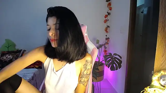 Snapshot of maggie_kay chatting on October 6, 2025, 7:11 pm maggie kay online show from October 6, 2025, 7:11 pm
