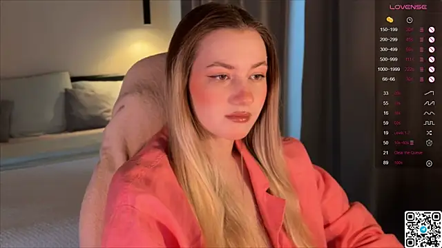 elinanortas online show from November 24, 2025, 4:56 am