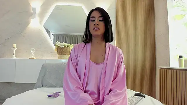 Snapshot of Scarleett_22 chatting on October 4, 2025, 8:07 pm Scarleett 22 online show from October 4, 2025, 8:07 pm