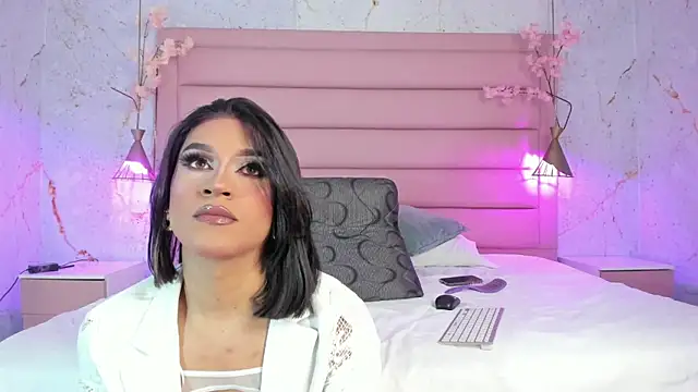 Snapshot of Scarleett_22 chatting on December 1, 2025, 7:52 pm Scarleett 22 online show from December 1, 2025, 7:52 pm