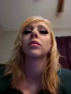 Snapshot of AmethystFoxx chatting on January 29, 2025, 6:07 pm AmethystFoxx online show from January 29, 2025, 6:07 pm