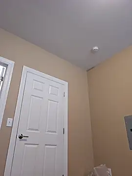 Snapshot of AmethystFoxx chatting on October 16, 2025, 7:04 pm AmethystFoxx online show from October 16, 2025, 7:04 pm