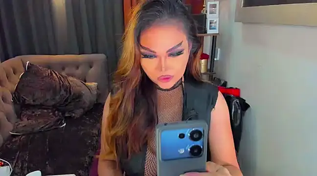 Snapshot of AsianHotieTS chatting on February 5, 2025, 6:48 pm AsianHotieTS online show from February 5, 2025, 6:48 pm