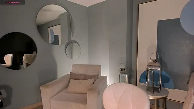 Snapshot of NaomiSainz chatting on September 10, 2025, 12:27 pm NaomiSainz online show from September 10, 2025, 12:27 pm