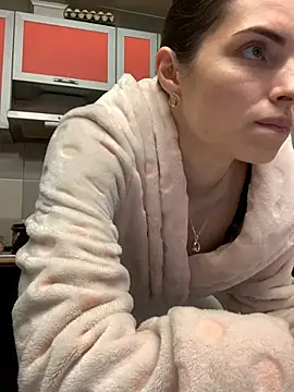 Snapshot of SeducingYoghourt chatting on January 3, 2025, 4:48 pm SeducingYoghourt online show from January 3, 2025, 4:48 pm