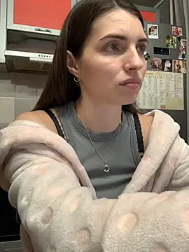 Snapshot of SeducingYoghourt chatting on January 13, 2025, 4:08 pm SeducingYoghourt online show from January 13, 2025, 4:08 pm