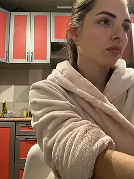 Snapshot of SeducingYoghourt chatting on November 26, 2025, 4:30 pm SeducingYoghourt online show from November 26, 2025, 4:30 pm