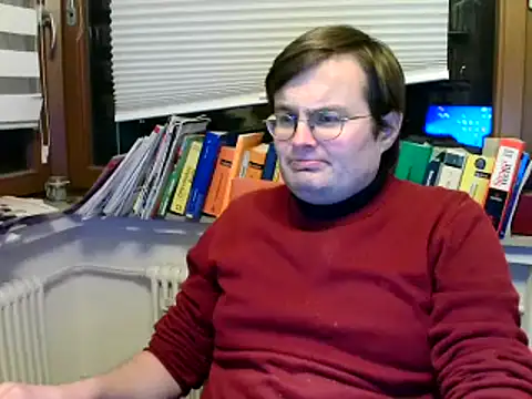 Snapshot of makau1 chatting on January 4, 2025, 8:48 pm makau1 online show from January 4, 2025, 8:48 pm