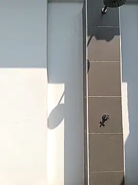 amanilouve online show from February 8, 2025, 7:26 am