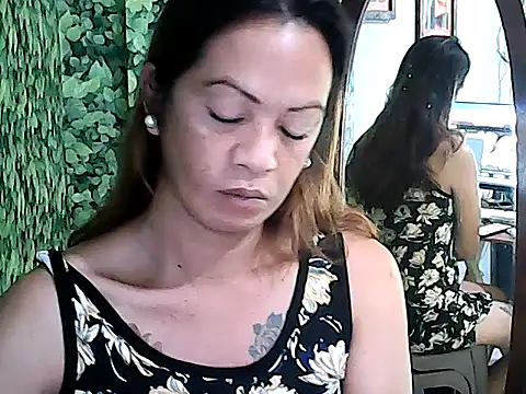 yummy 21xxx online show from October 7, 2025, 1:03 am