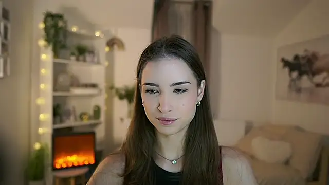 Snapshot of Abella_Danger_X chatting on December 8, 2024, 9:57 am Abella Danger X online show from December 8, 2024, 9:57 am