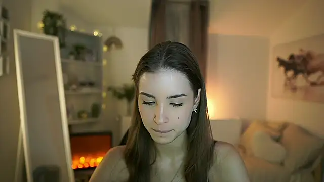 Snapshot of Abella_Danger_X chatting on January 15, 2025, 9:45 am Abella Danger X online show from January 15, 2025, 9:45 am