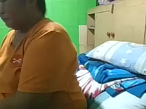 Snapshot of pinay_wild_mature chatting on February 28, 2025, 10:41 am pinay wild mature online show from February 28, 2025, 10:41 am