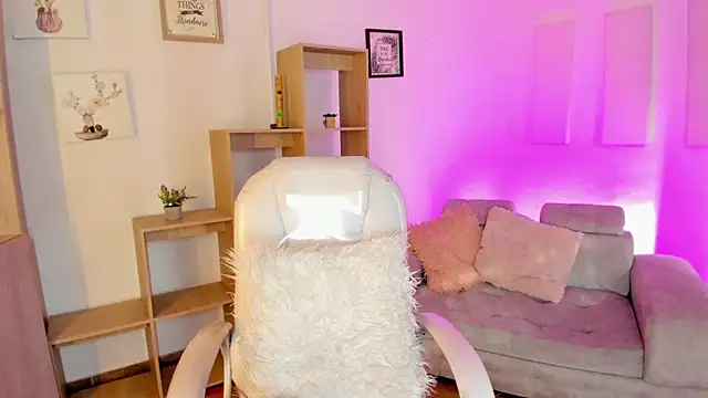 Antonnella 3 online show from September 14, 2025, 12:26 pm