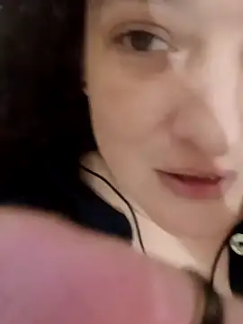 Bella melada online show from October 20, 2025, 11:05 pm