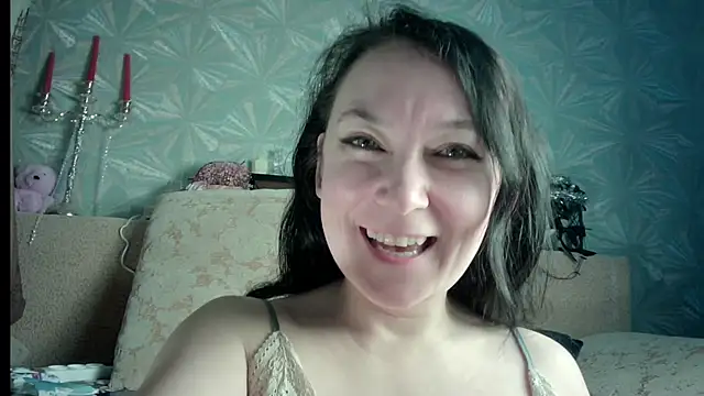 Snapshot of Ria_23 chatting on January 19, 2025, 1:43 am Ria 23 online show from January 19, 2025, 1:43 am