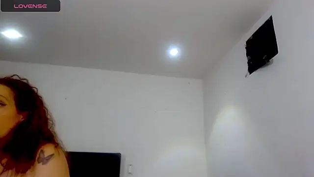 Snapshot of mussa_hott chatting on January 27, 2025, 10:38 pm mussa hott online show from January 27, 2025, 10:38 pm